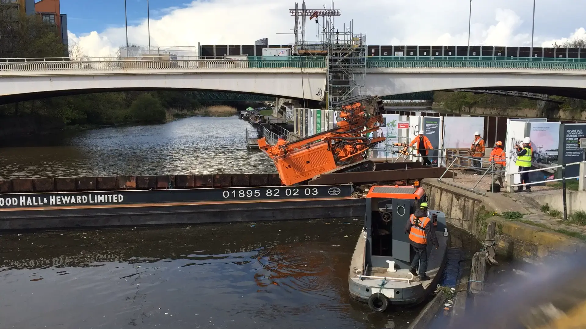 WHH vessels and crews coordinating a complex waterside operation
